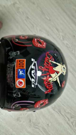 Casco Jet Shiro Betty Boop