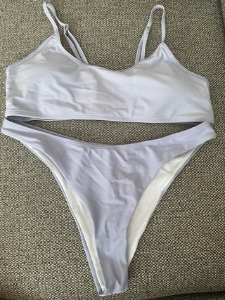 Bikini morado