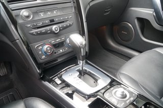 Renault Latitude Initiale V6 dCI 240cv