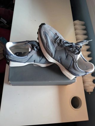 New Balance 327 Azul/Gris