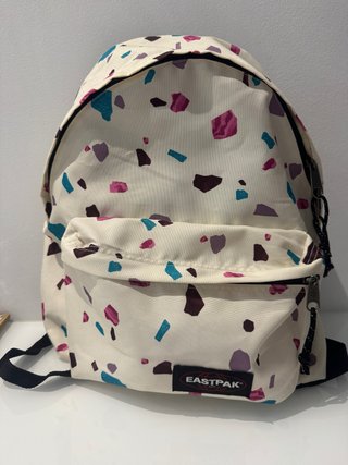Mochila Eastpak Estampado Geométrico