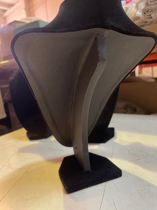 Busto para collares