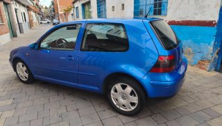 Volkswagen Golf 2000