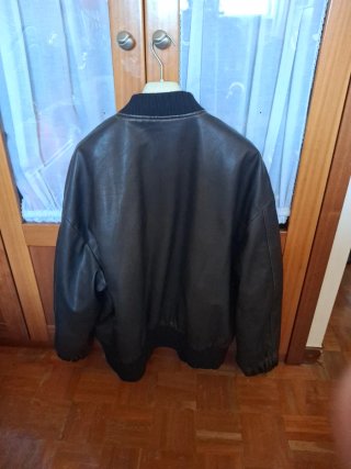 Bomber Zara imitación piel marrón