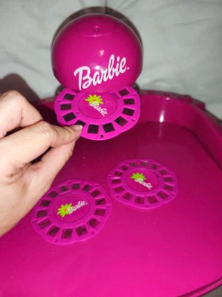Maletín proyector Barbie para dibujar