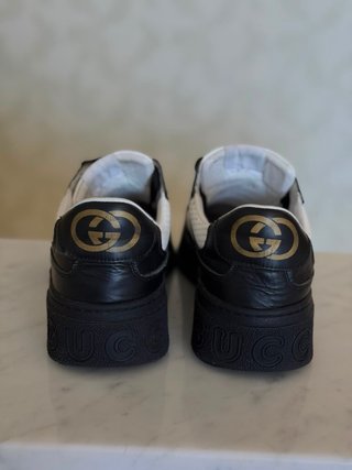 Sneakers Gucci Pelle Bianca e Nera