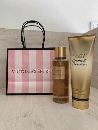 Victoria's Secret Coconut Passion Kit
