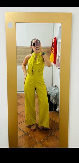 Mono verde lima halter