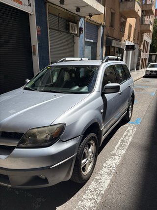 Mitsubishi Outlander 2004