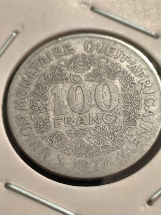Moneda 100 Francos Unión Monetaria Oeste Africana