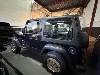 Jeep Wrangler TJ 4.0 Manual