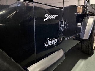 Jeep Wrangler TJ 4.0 Manual