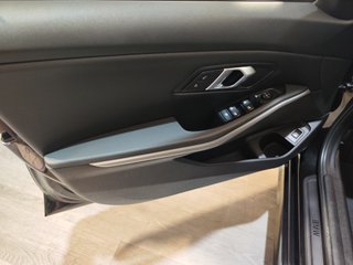 BMW Serie 3 318D Touring  2019