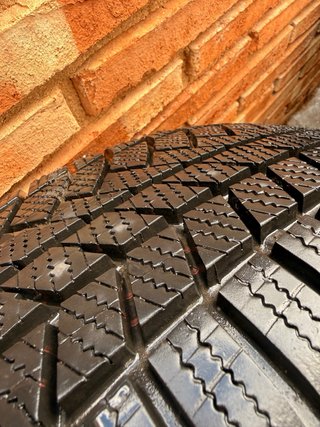 Llantas Land Rover Defender (4 unidades)IMPECABLES