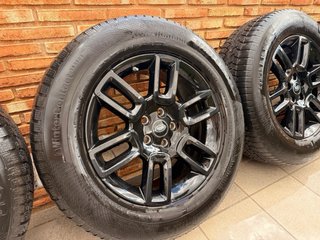 Llantas Land Rover Defender (4 unidades)IMPECABLES