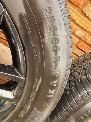 Llantas Land Rover Defender (4 unidades)IMPECABLES