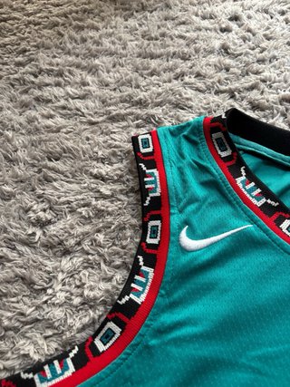 Camiseta Vancouver Grizzlies 12 Nike