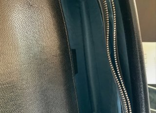 Bolso Gucci Negro y Dorado