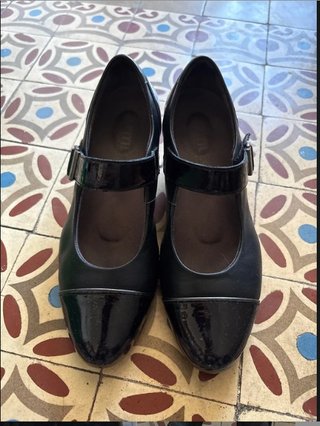 Zapatos Pitillos Talla 38 Negros