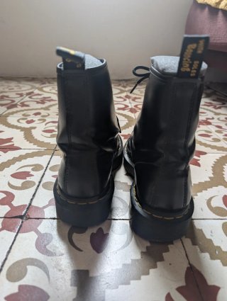 Botas Dr. Martens negras plataforma
