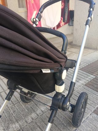 Carrito de bebé negro son dos piezas cuna i carito