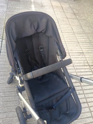 Carrito de bebé negro son dos piezas cuna i carito