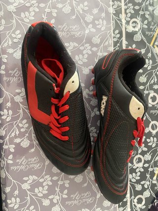 Botas de fútbol PONY niño negras y rojas