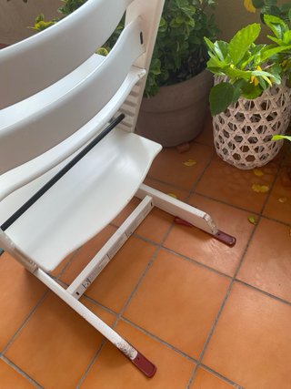 Trona Stokke con accesorios para bebe