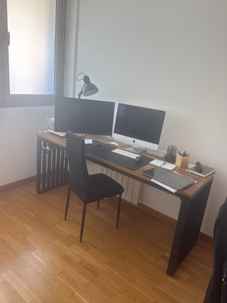 Escritorio madera y metal