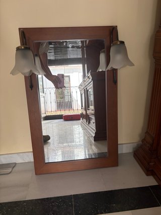 Mueble de baño de madera
