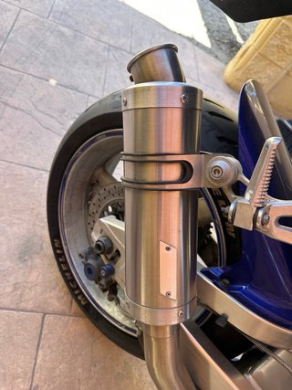 Escape Yamaha R1