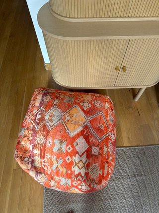 Mueble Estantería + Puff + Espejo