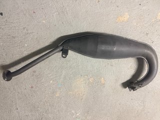Tubo de escape Aprilia