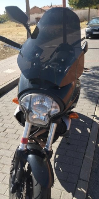 Pantalla Kawasaki Versys Negra nueva