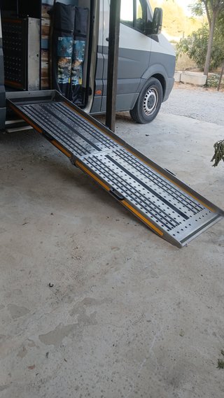 Rampa plegable, furgoneta, motos, cargas, carros
