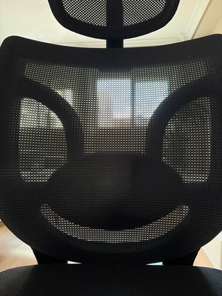 Silla de oficina ergonómica negra