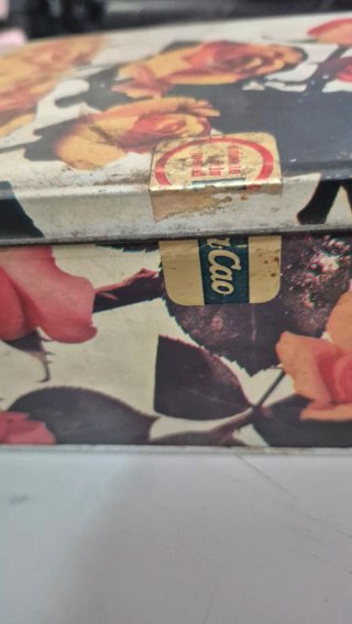 Caja Metálica Cola Cao Años 70 Flores