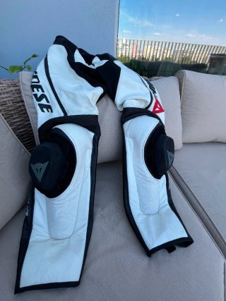 Mono Dainese Laguna Seca Talla 50 Blanco