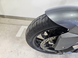 BMW F 900 R
