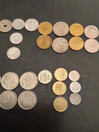 Lote 37 monedas de España