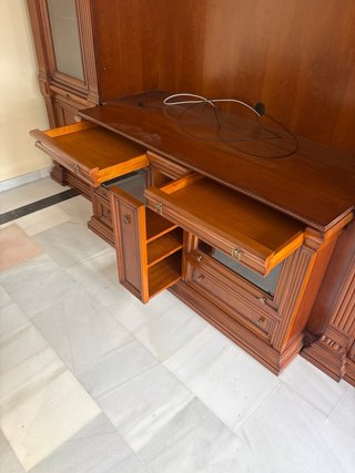 Mueble de salón de madera