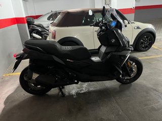BMW C 400 X Maxi Scooter