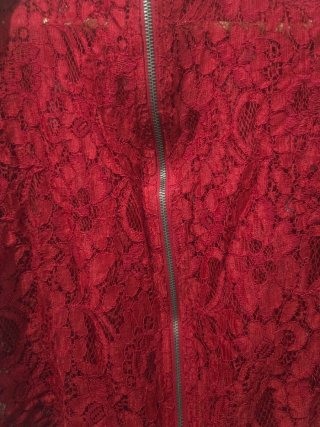 Blusa de encaje roja