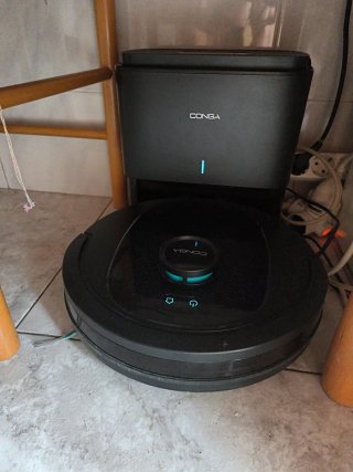 Aspiradora Robot Conga Negra