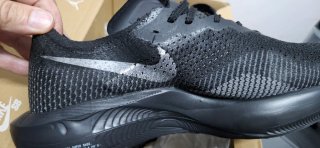Nike ZoomX Vaporfly Next% 3 Talla 45. Clon