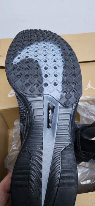 Nike ZoomX Vaporfly Next% 3 Talla 45. Clon