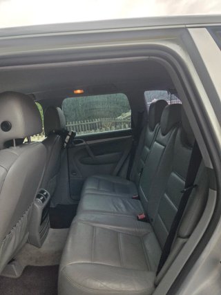 Porsche Cayenne 2005