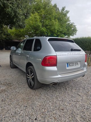 Porsche Cayenne 2005