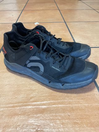 Adidas Trailcross Talla 44