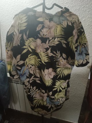 Camisa Hawaiana Estampada